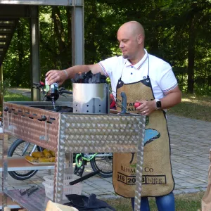 Der Mann am Grill